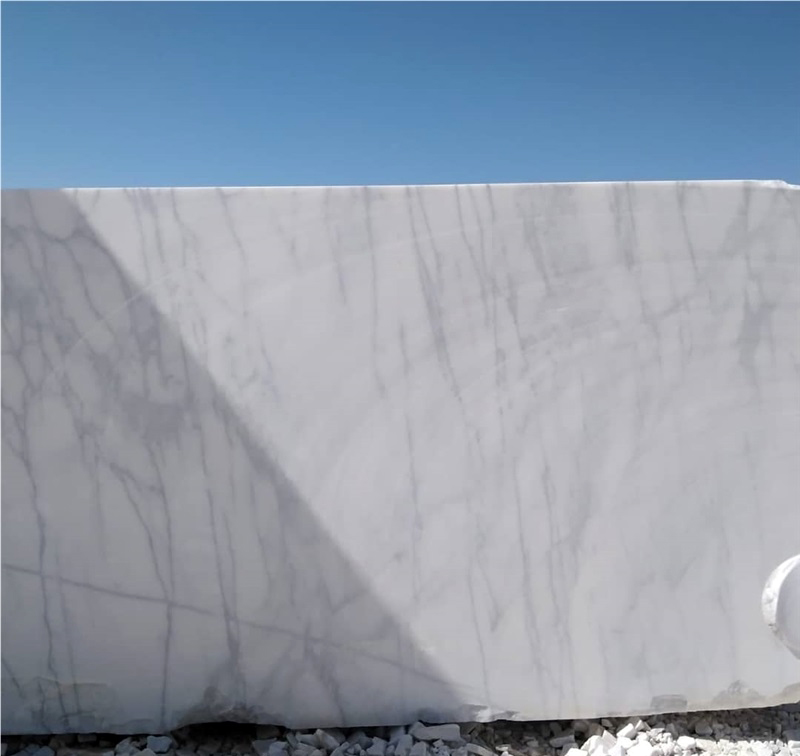 mugla-white-marble-blocks--908682-3-B
